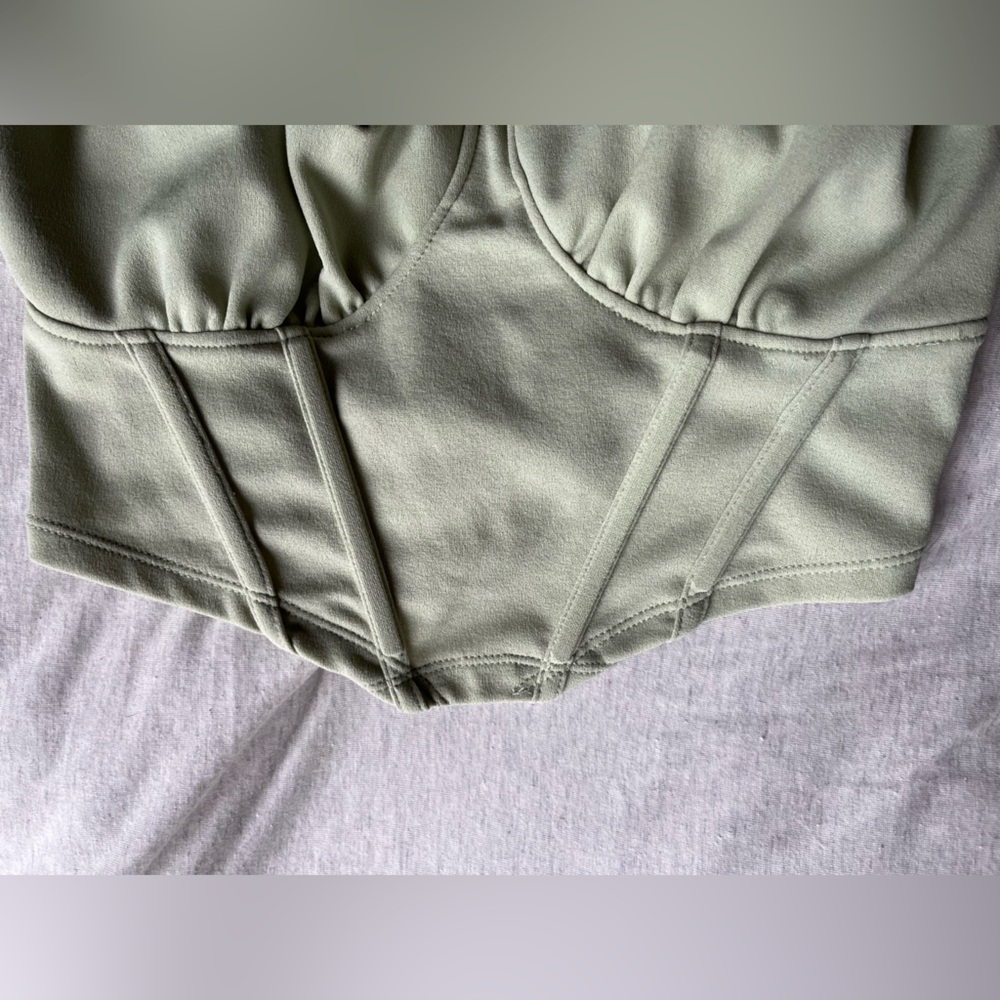 SHEIN Corset Top - Picture 3 of 7